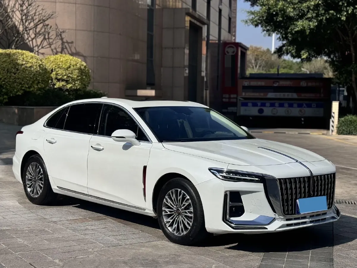 2024 HongQi H5 1.5T 169HP L4 7DCT,autocango,china used car exporter,china ev exporter,chinese used car exporter,chinese used ev exporter