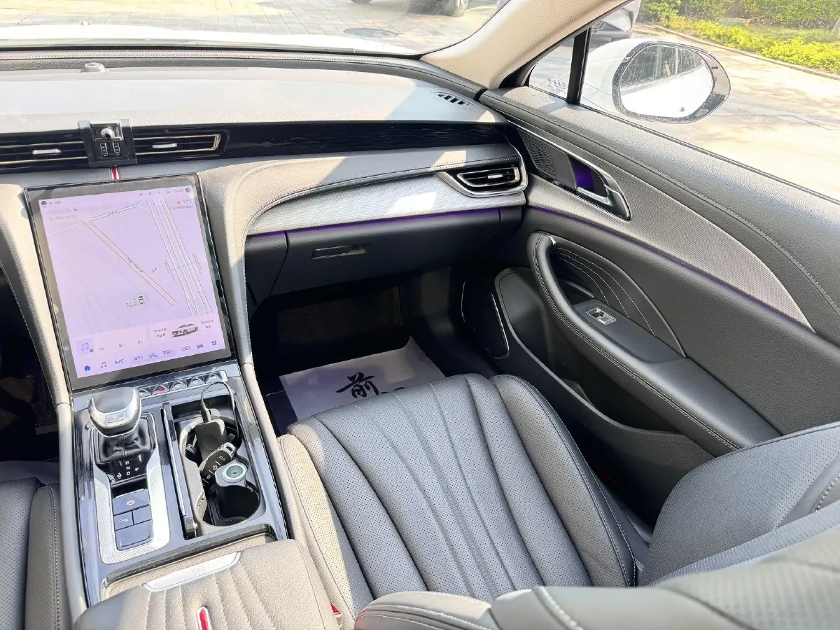 2024 HongQi H5 1.5T 169HP L4 7DCT,autocango,china used car exporter,china ev exporter,chinese used car exporter,chinese used ev exporter