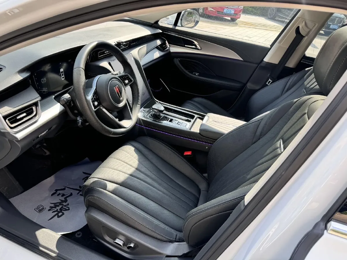 2024 HongQi H5 1.5T 169HP L4 7DCT,autocango,china used car exporter,china ev exporter,chinese used car exporter,chinese used ev exporter