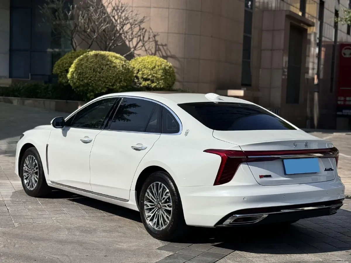 2024 HongQi H5 1.5T 169HP L4 7DCT,autocango,china used car exporter,china ev exporter,chinese used car exporter,chinese used ev exporter