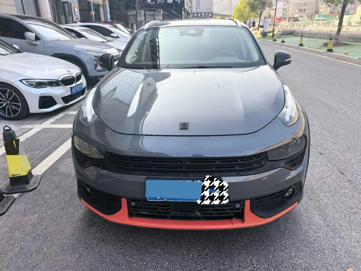 2018 Toyota C-HR 2.0L 171HP L4 CVT,autocango,china used car exporter,china ev exporter,chinese used car exporter,chinese used ev exporter