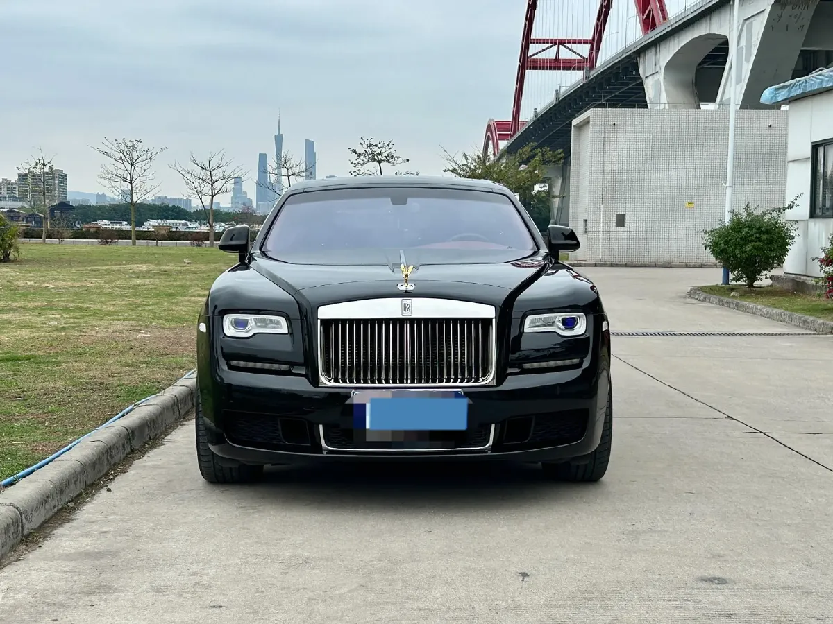 2015 Rolls-Royce Ghost 6.6T 571HP V12 8AT,autocango,china used car exporter,china ev exporter,chinese used car exporter,chinese used ev exporter