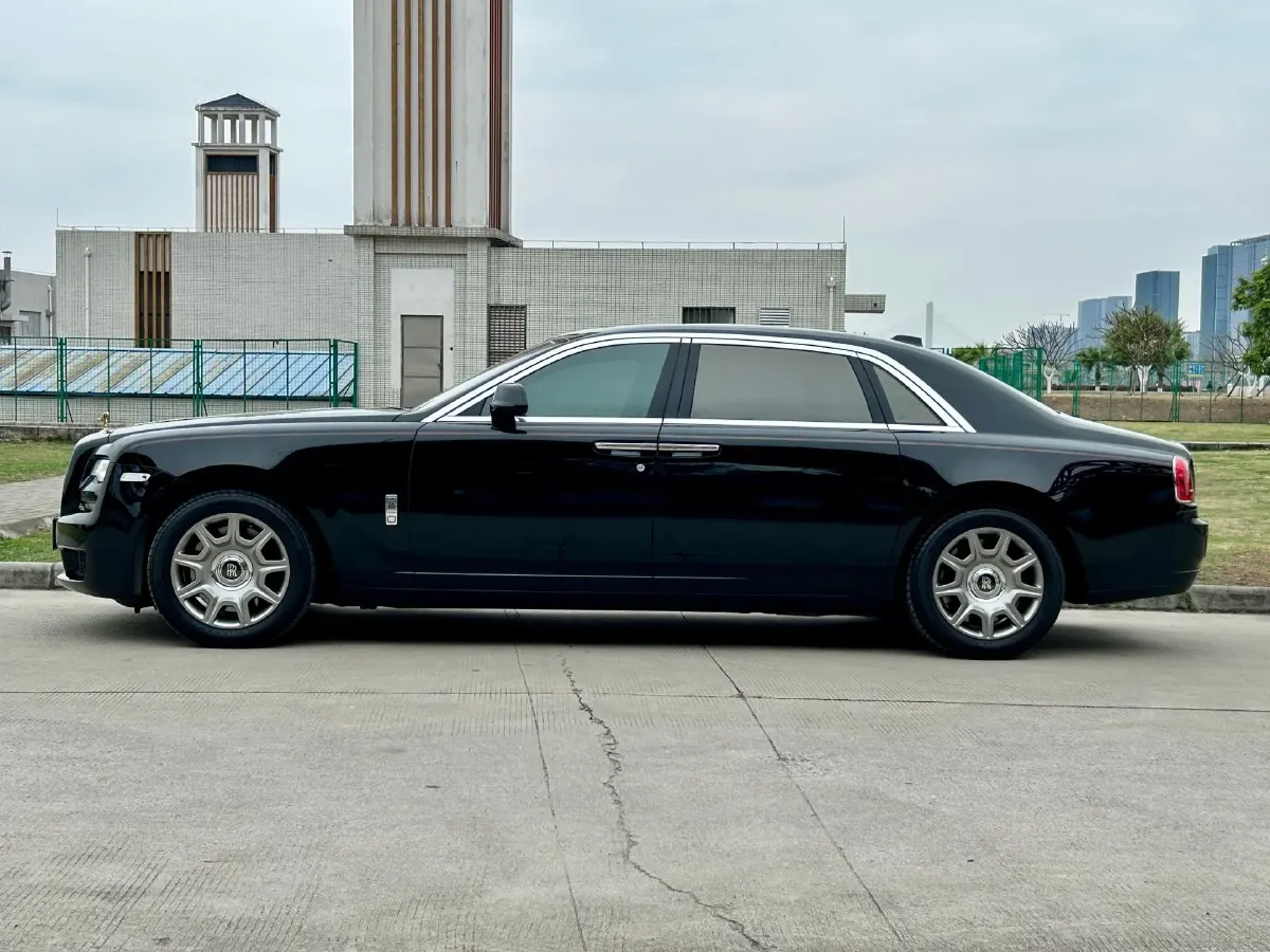 2015 Rolls-Royce Ghost 6.6T 571HP V12 8AT,autocango,china used car exporter,china ev exporter,chinese used car exporter,chinese used ev exporter