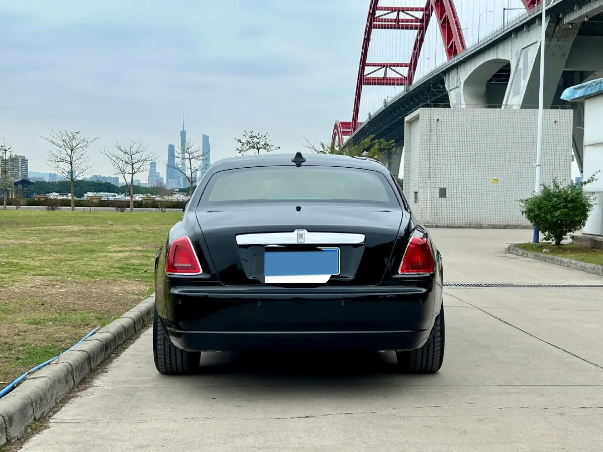 2015 Rolls-Royce Ghost 6.6T 571HP V12 8AT,autocango,china used car exporter,china ev exporter,chinese used car exporter,chinese used ev exporter