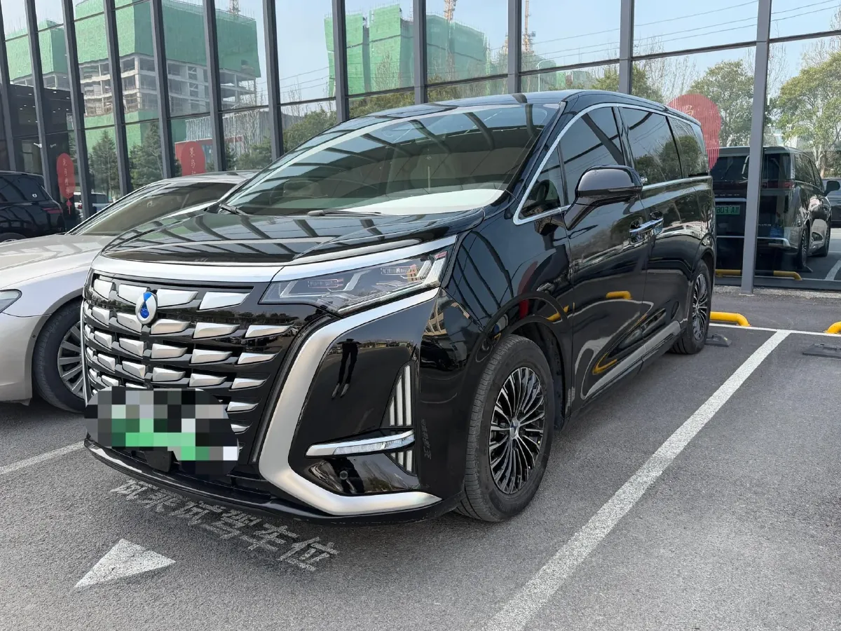 2022 HongQi HS7 3.0T 337HP V6 8AT,autocango,china used car exporter,china ev exporter,chinese used car exporter,chinese used ev exporter