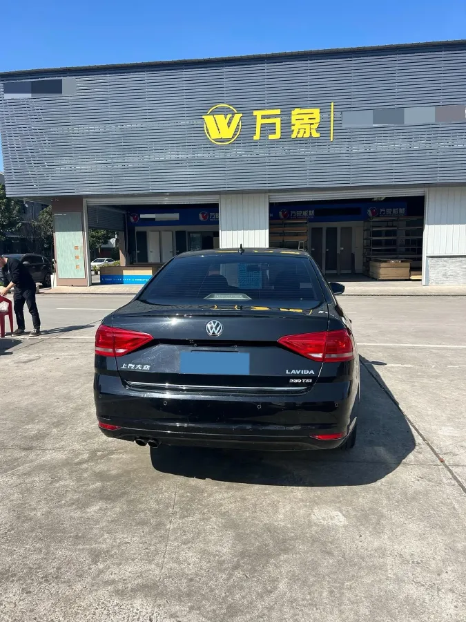 2017 Volkswagen Lavida 1.4T 131HP L4 7DCT,autocango,china used car exporter,china ev exporter,chinese used car exporter,chinese used ev exporter