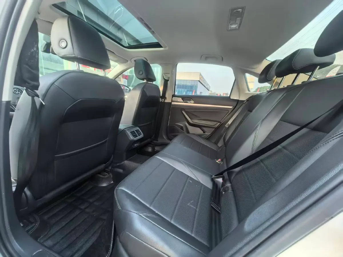 2021 Volkswagen Lavida 1.5L 113HP L4 6AT,autocango,china used car exporter,china ev exporter,chinese used car exporter,chinese used ev exporter