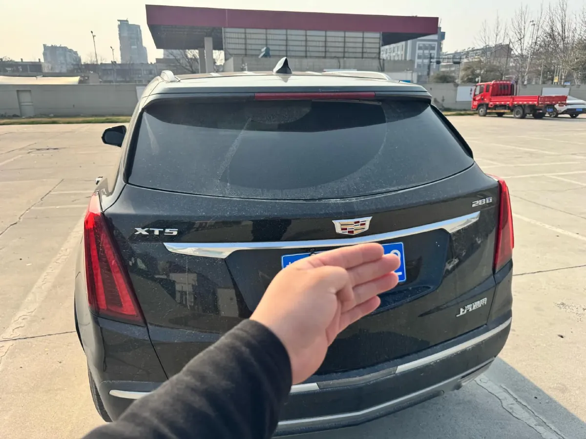 2022 Cadillac XT5 2.0T 237HP L4 9AT,autocango,china used car exporter,china ev exporter,chinese used car exporter,chinese used ev exporter