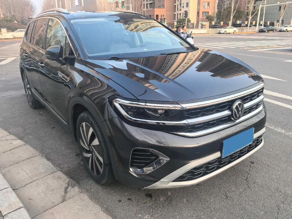 2021 Volkswagen Talagon 2.0T 220HP L4 7DCT,autocango,china used car exporter,china ev exporter,chinese used car exporter,chinese used ev exporter