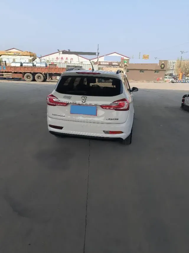 2018 BaoJun 360 1.5L 112HP L4 6MT,autocango,china used car exporter,china ev exporter,chinese used car exporter,chinese used ev exporter