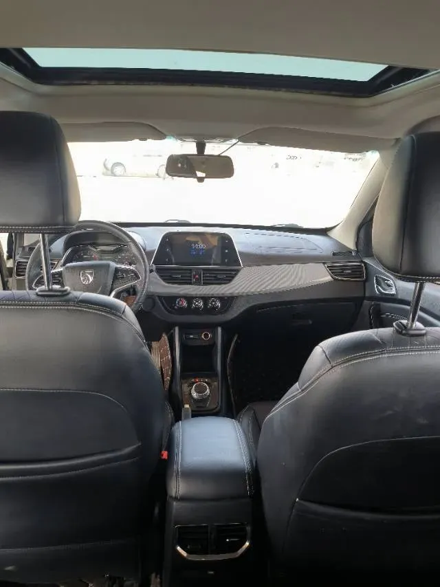 2018 BaoJun 360 1.5L 112HP L4 6MT,autocango,china used car exporter,china ev exporter,chinese used car exporter,chinese used ev exporter