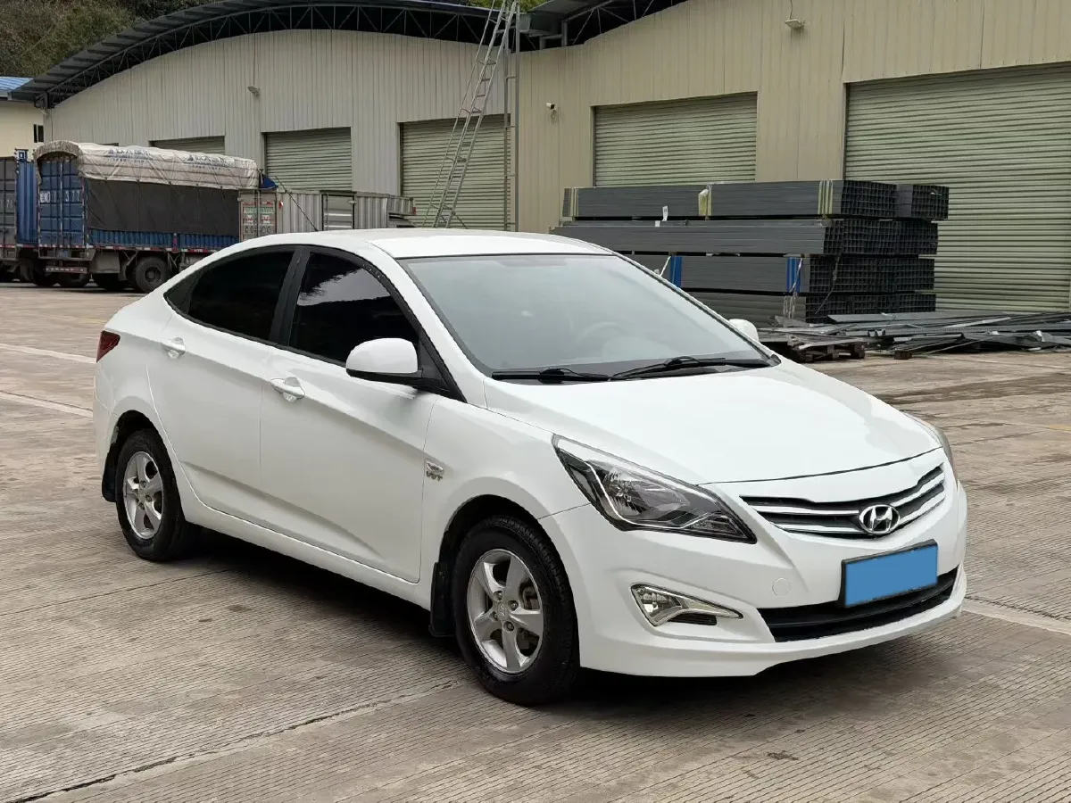 2016 Hyundai Reina 1.4L 107HP L4 4AT,autocango,china used car exporter,china ev exporter,chinese used car exporter,chinese used ev exporter