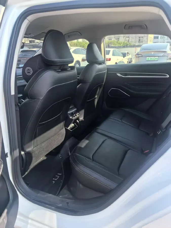 2022 Geely Emgrand 1.5L 114HP L4 CVT,autocango,china used car exporter,china ev exporter,chinese used car exporter,chinese used ev exporter