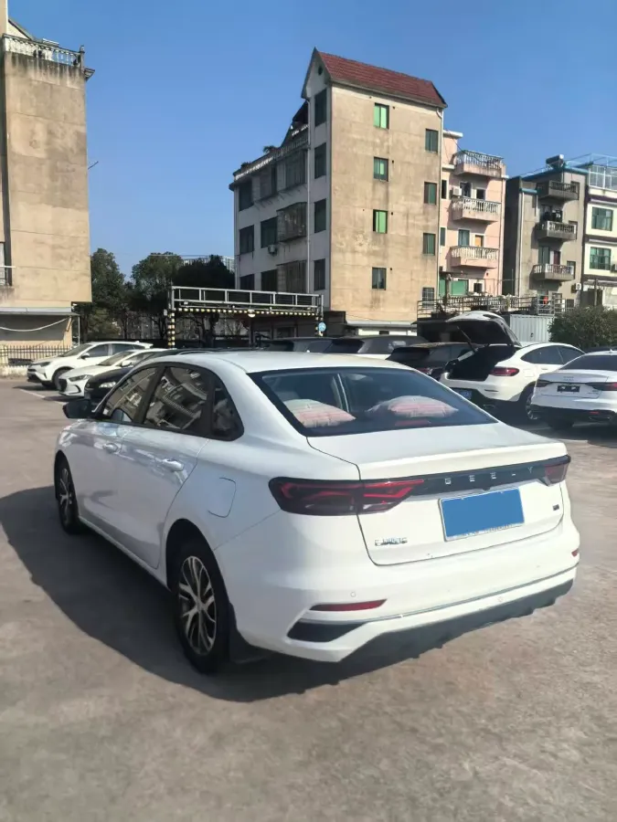 2022 Geely Emgrand 1.5L 114HP L4 CVT,autocango,china used car exporter,china ev exporter,chinese used car exporter,chinese used ev exporter