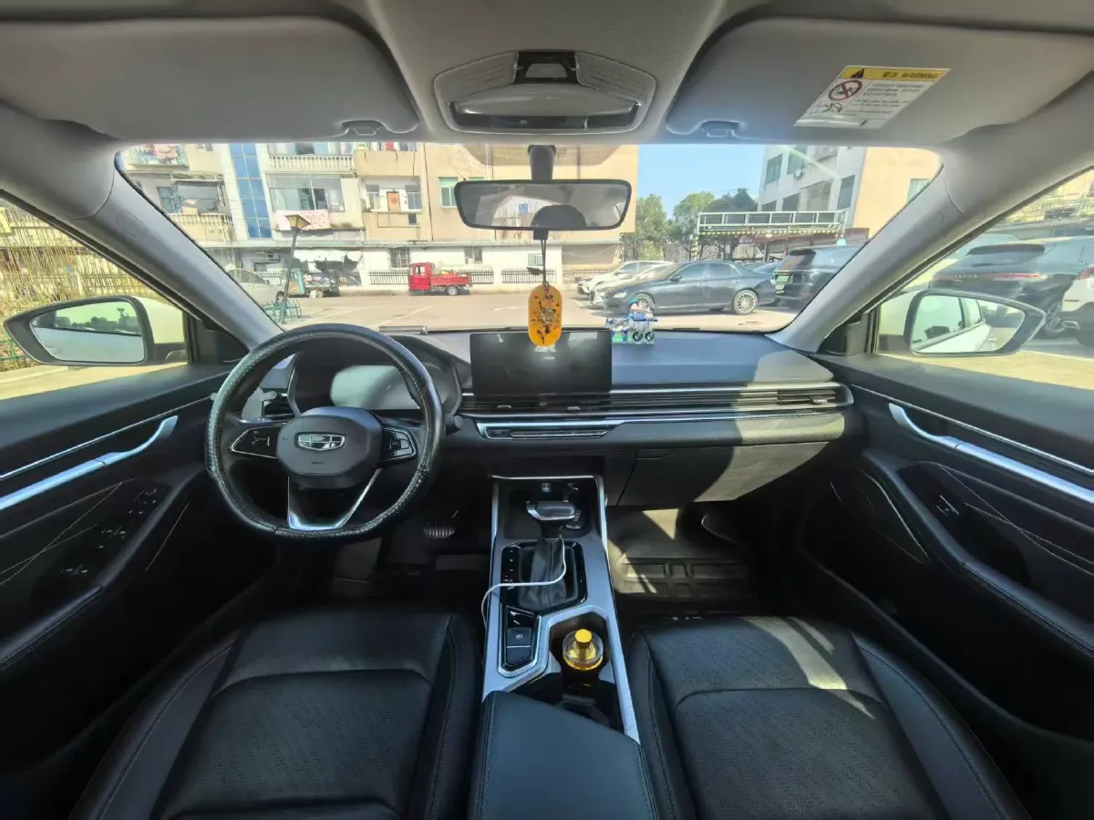 2022 Geely Emgrand 1.5L 114HP L4 CVT,autocango,china used car exporter,china ev exporter,chinese used car exporter,chinese used ev exporter