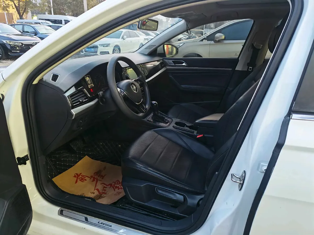 2019 Volkswagen Lavida 1.5L 113HP L4 6AT,autocango,china used car exporter,china ev exporter,chinese used car exporter,chinese used ev exporter