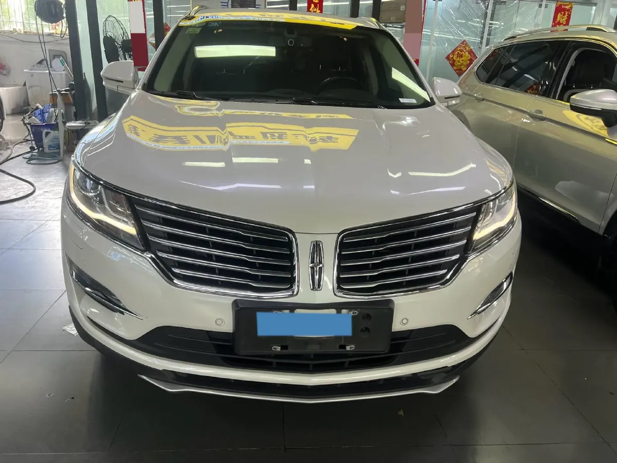 2017 Lincoln MKC 2.0T 203HP L4 6AT,autocango,china used car exporter,china ev exporter,chinese used car exporter,chinese used ev exporter