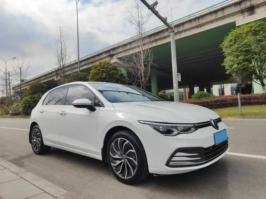 2023 Volkswagen Golf 1.4T 150HP L4 7DCT,autocango,china used car exporter,china ev exporter,chinese used car exporter,chinese used ev exporter