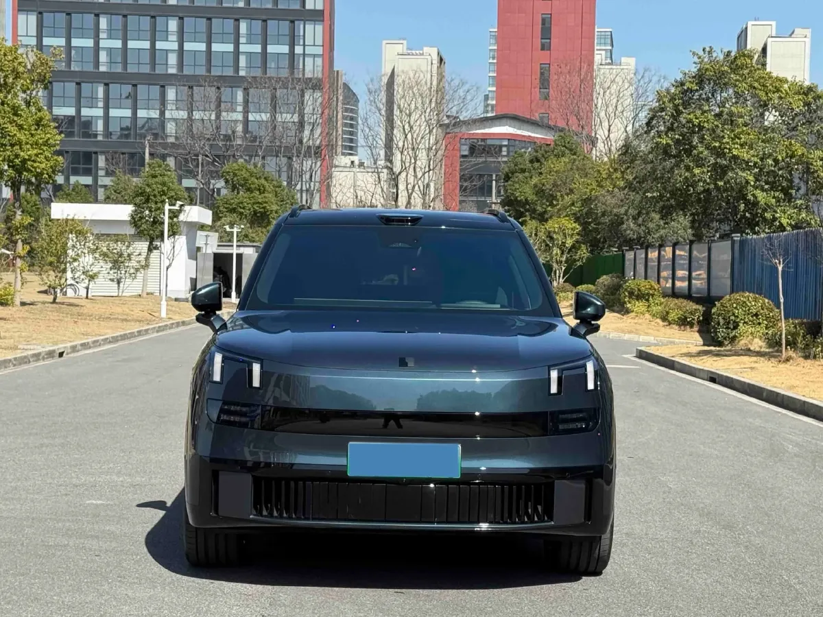 2025 LYNK&CO 900 2.0T 254HP L4 3DHT PHEV,autocango,china used car exporter,china ev exporter,chinese used car exporter,chinese used ev exporter