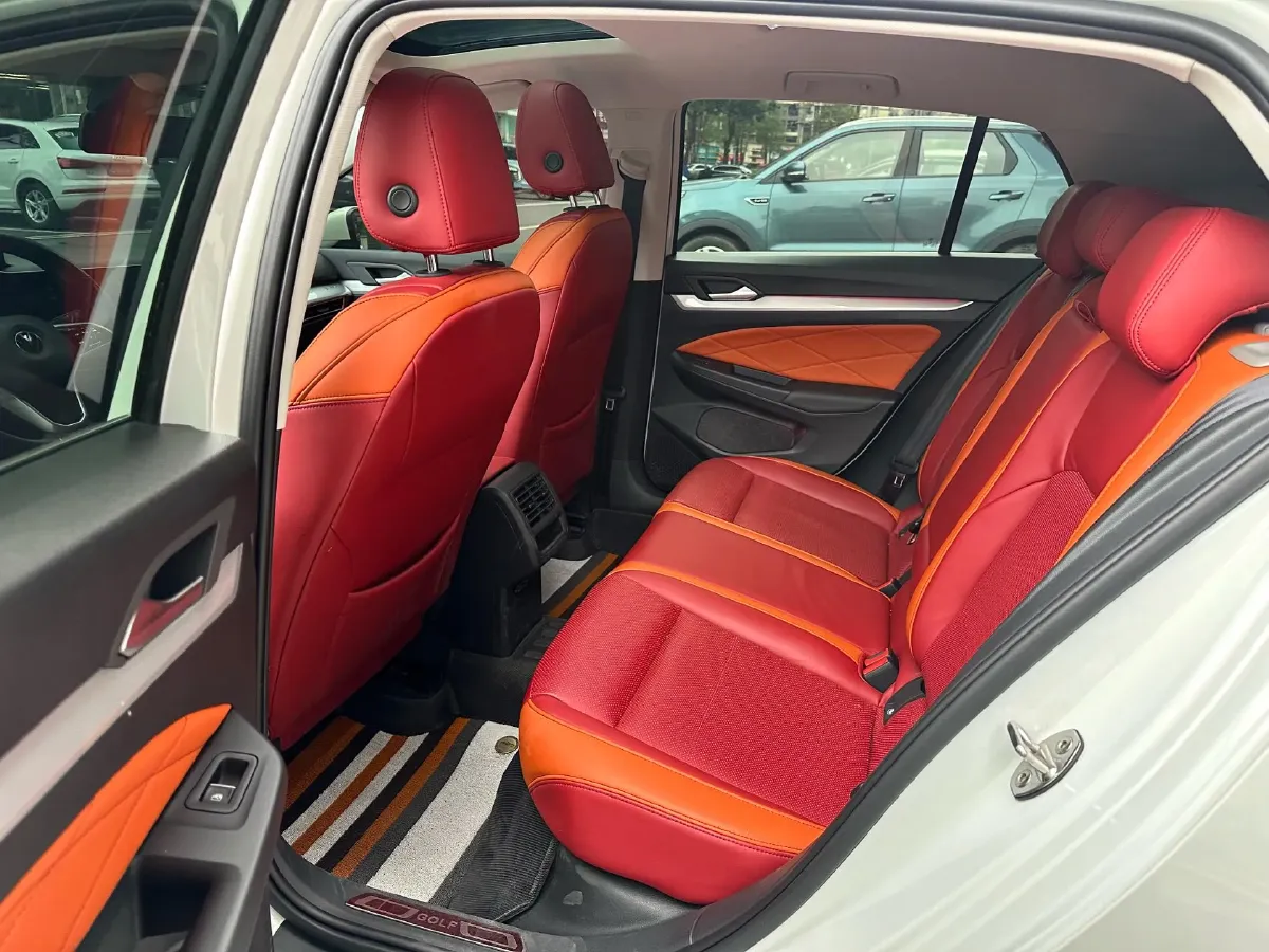 2023 Volkswagen Golf 1.4T 150HP L4 7DCT,autocango,china used car exporter,china ev exporter,chinese used car exporter,chinese used ev exporter