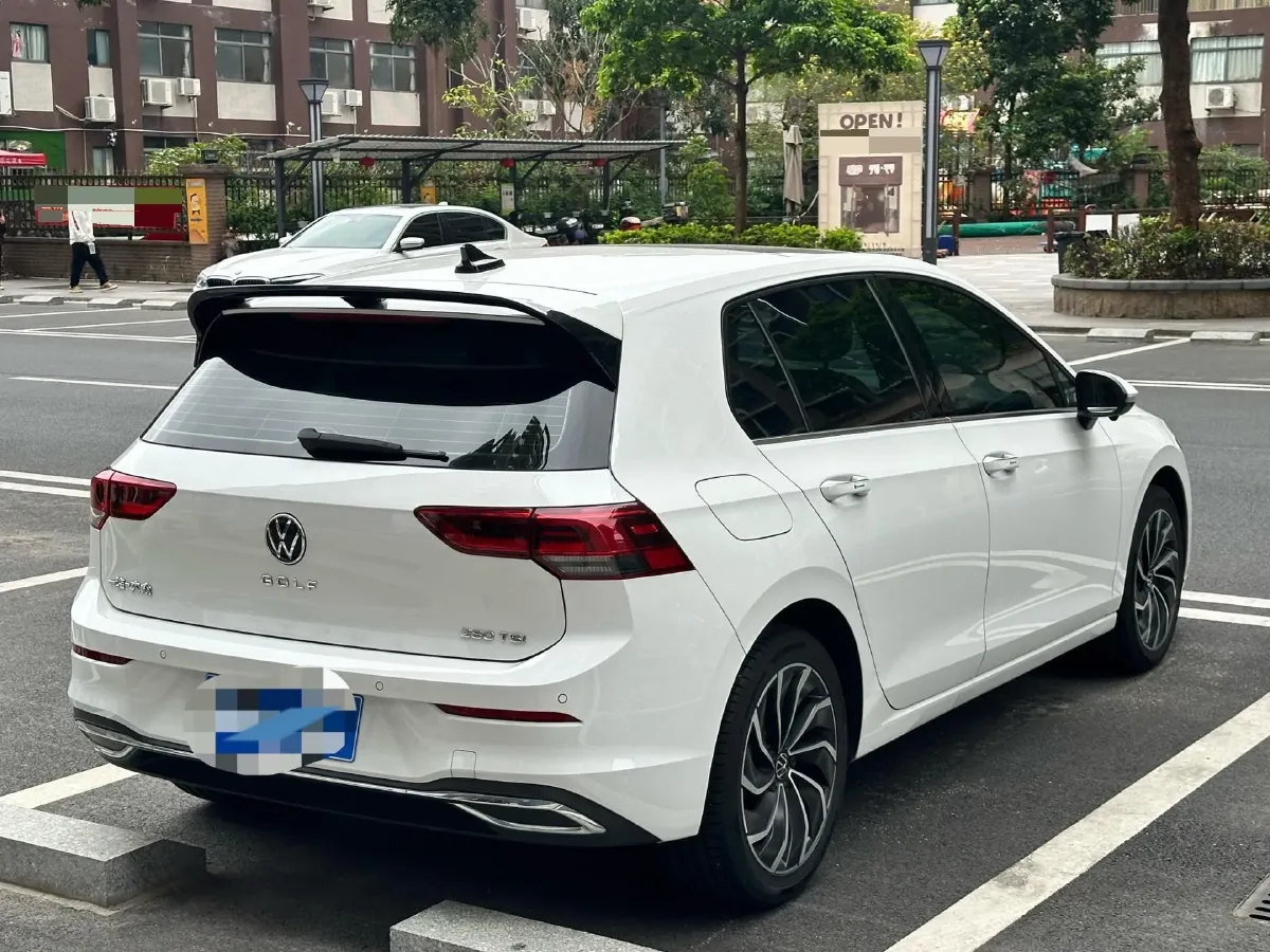 2023 Volkswagen Golf 1.4T 150HP L4 7DCT,autocango,china used car exporter,china ev exporter,chinese used car exporter,chinese used ev exporter