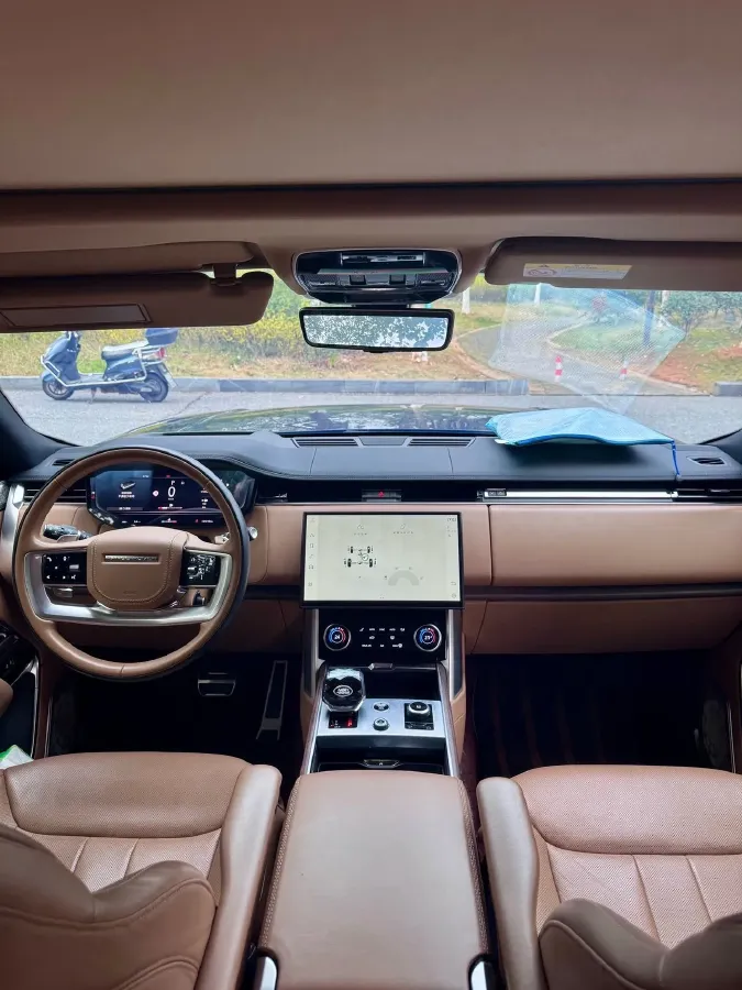 2023 Land Rover Range Rover 3.0T 400HP L6 8AT,autocango,china used car exporter,china ev exporter,chinese used car exporter,chinese used ev exporter