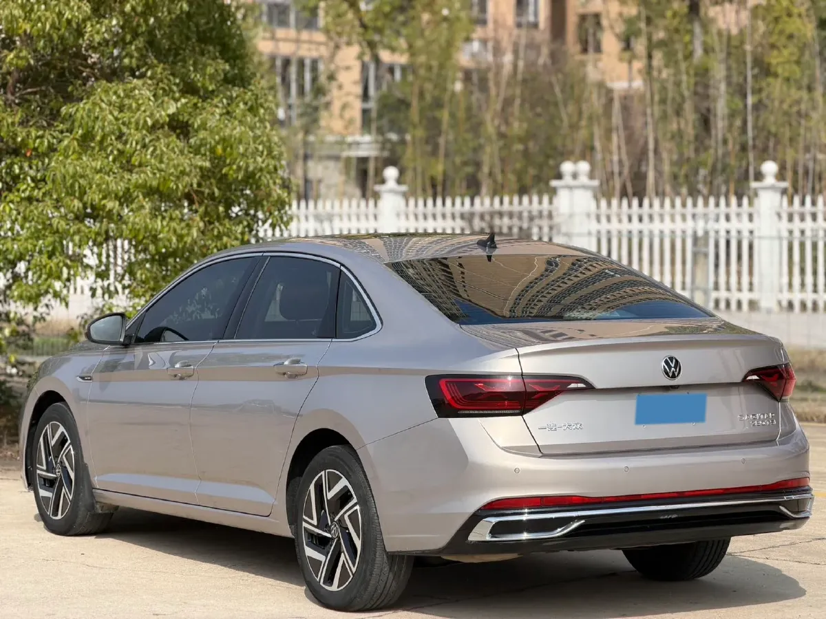 2023 Volkswagen Sagitar 1.4T 150HP L4 7DCT,autocango,china used car exporter,china ev exporter,chinese used car exporter,chinese used ev exporter