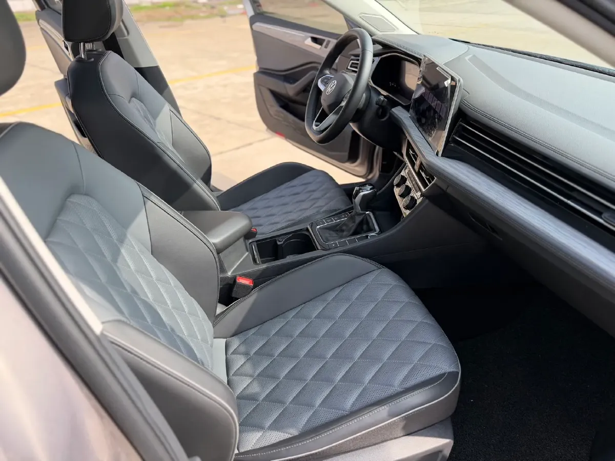 2023 Volkswagen Sagitar 1.4T 150HP L4 7DCT,autocango,china used car exporter,china ev exporter,chinese used car exporter,chinese used ev exporter