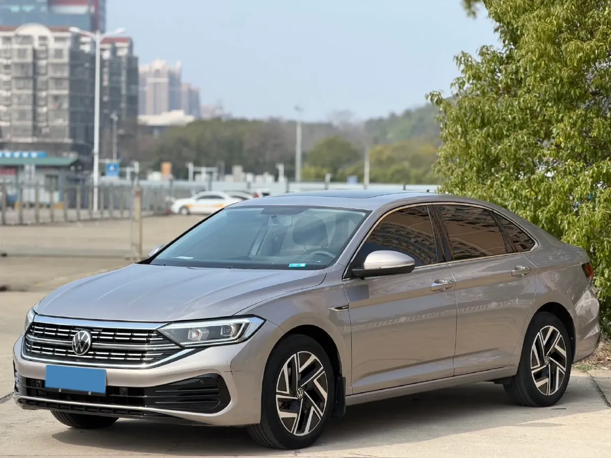 2023 Volkswagen Sagitar 1.4T 150HP L4 7DCT,autocango,china used car exporter,china ev exporter,chinese used car exporter,chinese used ev exporter