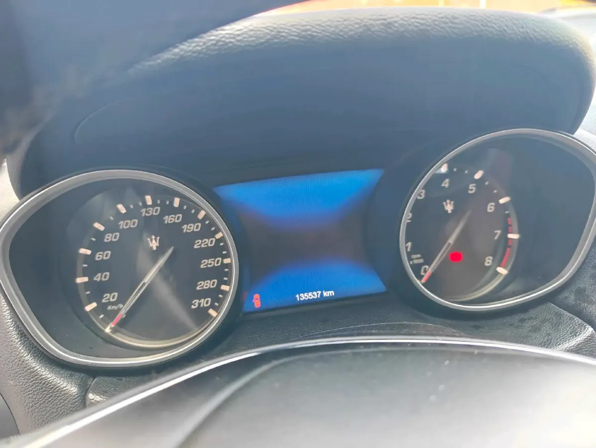 2018 Maserati Levante 3.0T 350HP V6 8AT,autocango,china used car exporter,china ev exporter,chinese used car exporter,chinese used ev exporter