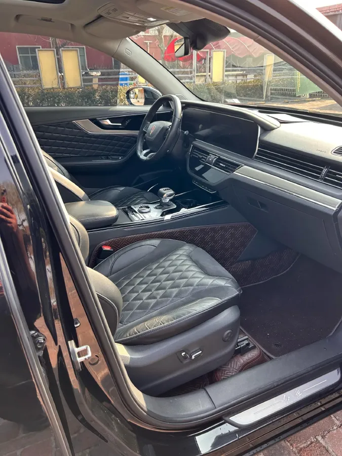 2019 HongQi HS5 2.0T 224HP L4 6AT,autocango,china used car exporter,china ev exporter,chinese used car exporter,chinese used ev exporter