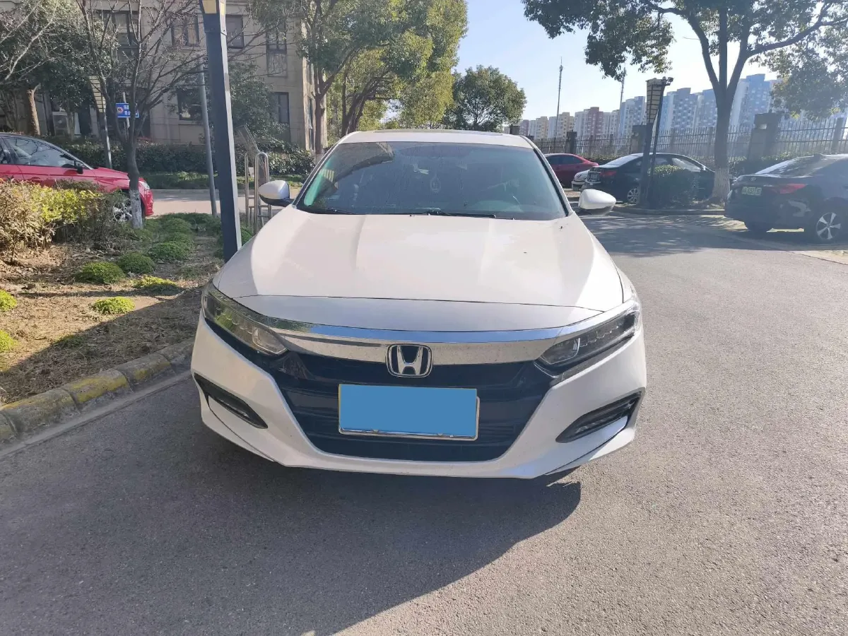 2018 Honda Accord 1.5T 194HP L4 CVT,autocango,china used car exporter,china ev exporter,chinese used car exporter,chinese used ev exporter
