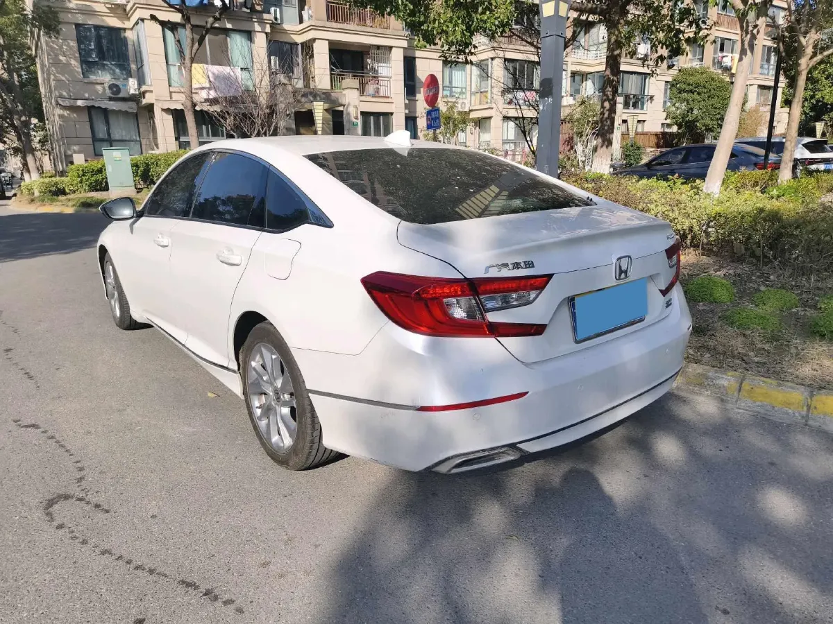 2018 Honda Accord 1.5T 194HP L4 CVT,autocango,china used car exporter,china ev exporter,chinese used car exporter,chinese used ev exporter