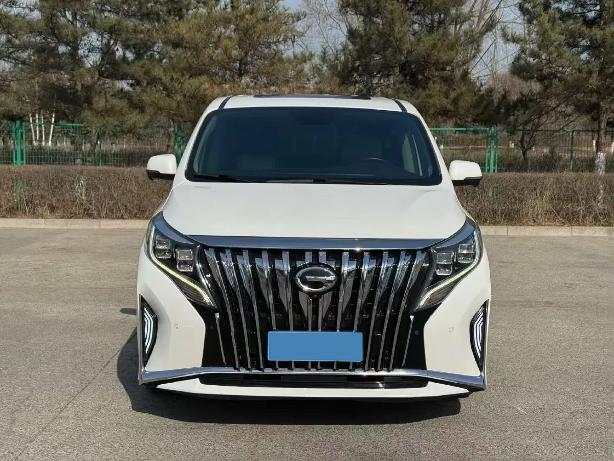 2021 GAC Trumpchi M8 2.0T 252HP L4 8AT,autocango,china used car exporter,china ev exporter,chinese used car exporter,chinese used ev exporter