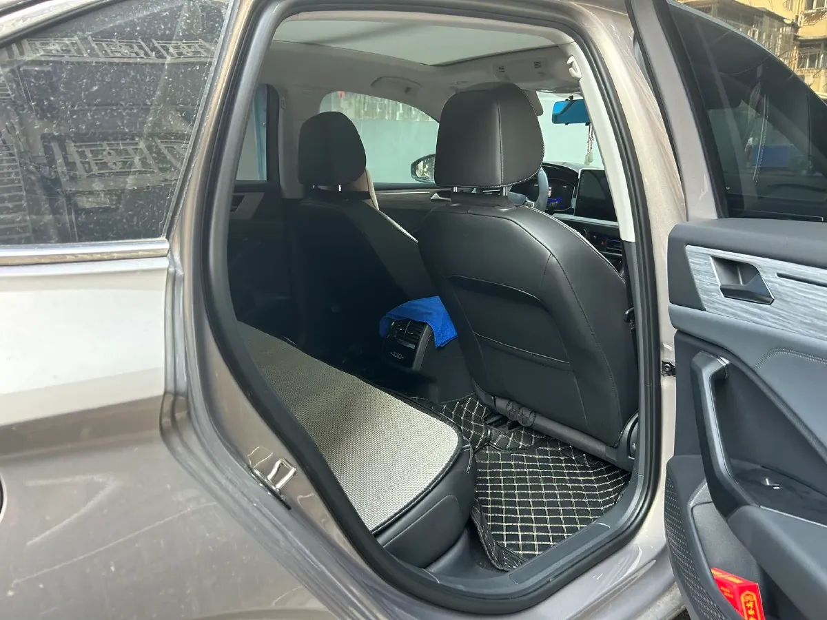 2024 Volkswagen Sagitar 1.5T 160HP L4 7DCT,autocango,china used car exporter,china ev exporter,chinese used car exporter,chinese used ev exporter