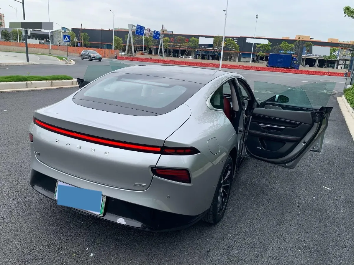 2021 Xpeng P7 BEV 60.2KWH,autocango,china used car exporter,china ev exporter,chinese used car exporter,chinese used ev exporter