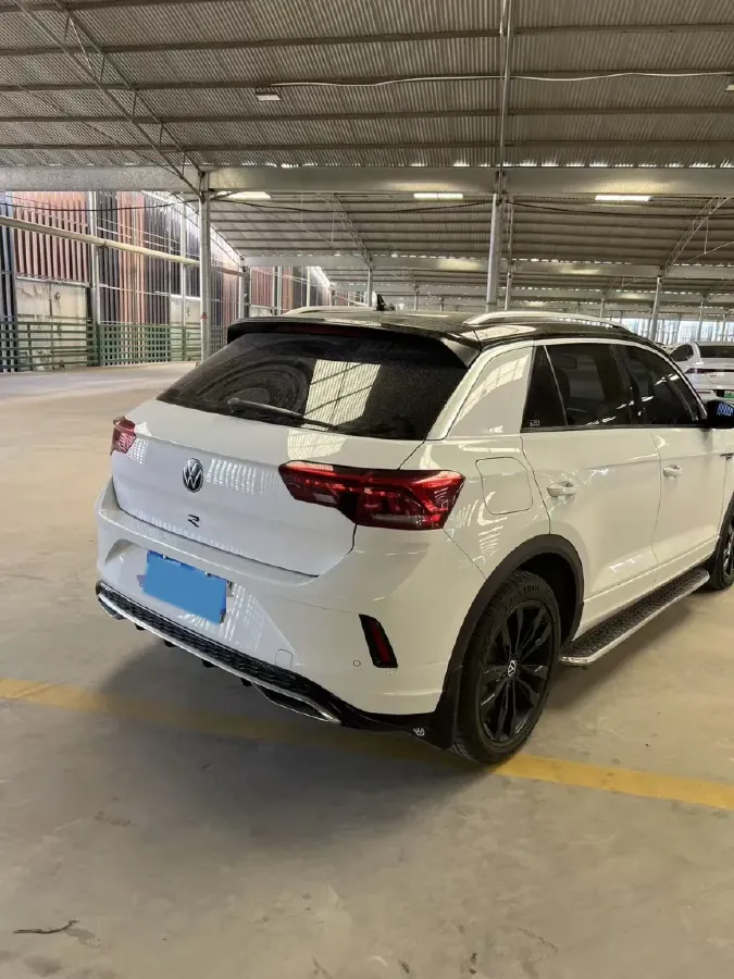 2021 Volkswagen T-Roc 1.4T 150HP L4 7DCT,autocango,china used car exporter,china ev exporter,chinese used car exporter,chinese used ev exporter