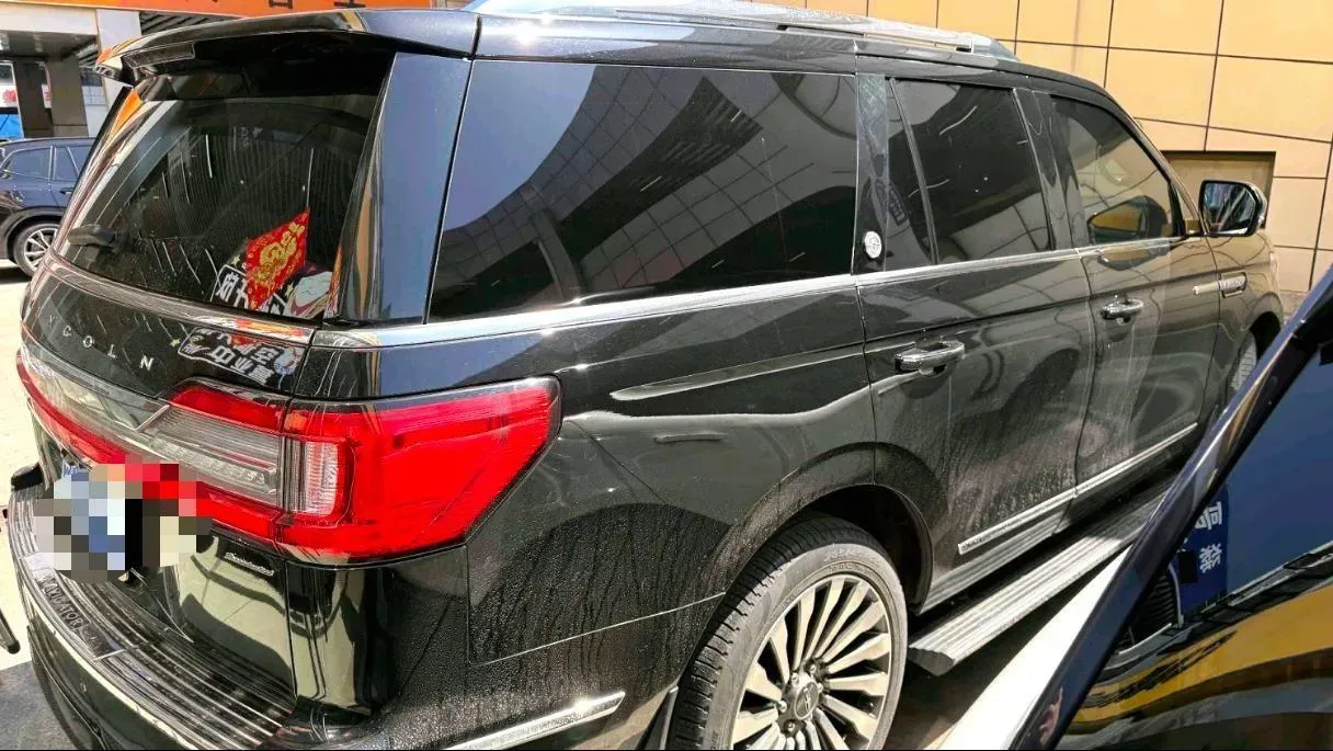 2020 Lincoln Navigator 3.5T 388HP V6 10AT,autocango,china used car exporter,china ev exporter,chinese used car exporter,chinese used ev exporter