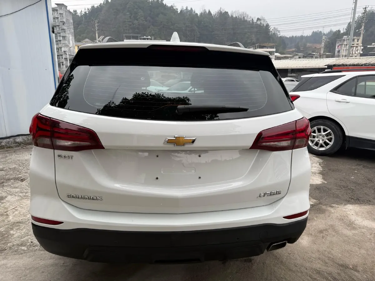 2021 Chevrolet Equinox 1.5T 169HP L4 6AT,autocango,china used car exporter,china ev exporter,chinese used car exporter,chinese used ev exporter