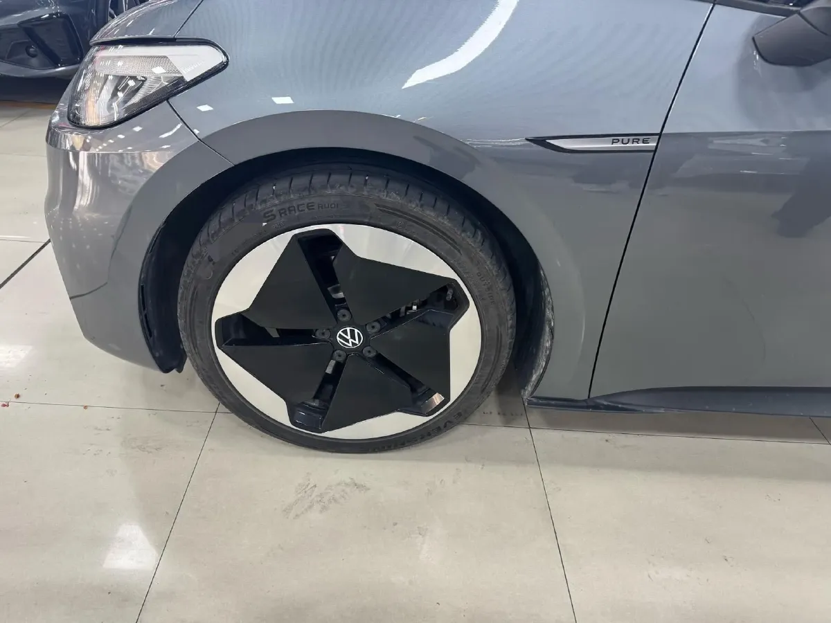 2023 Volkswagen ID.3 BEV 52.8KWH,autocango,china used car exporter,china ev exporter,chinese used car exporter,chinese used ev exporter
