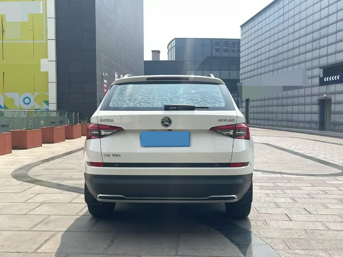 2018 Skoda Kodiak 2.0T 186HP L4 7DCT,autocango,china used car exporter,china ev exporter,chinese used car exporter,chinese used ev exporter