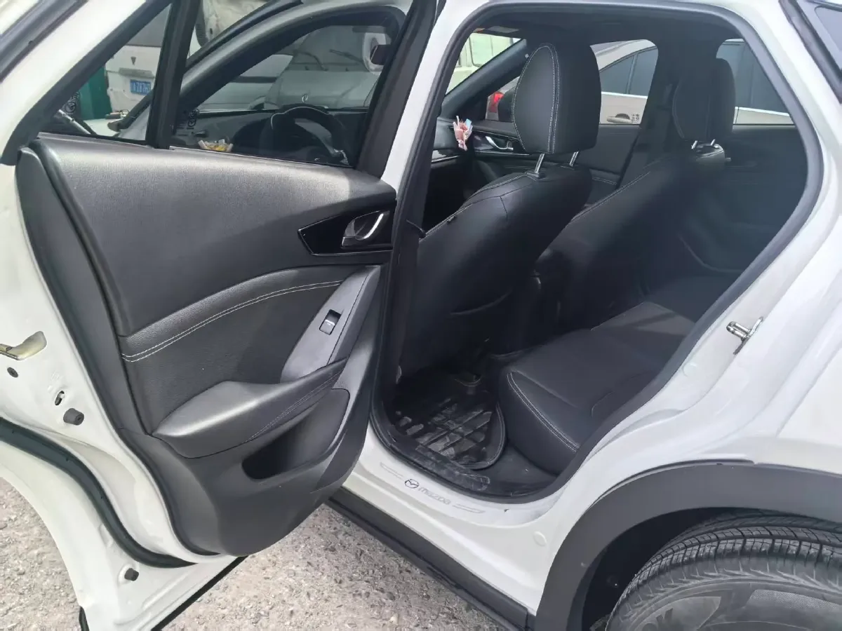 2021 Mazda CX-4 2.0L 158HP L4 6AT,autocango,china used car exporter,china ev exporter,chinese used car exporter,chinese used ev exporter