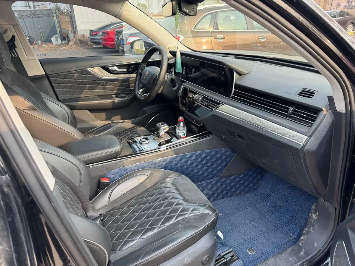 2019 HongQi HS5 2.0T 224HP L4 6AT,autocango,china used car exporter,china ev exporter,chinese used car exporter,chinese used ev exporter