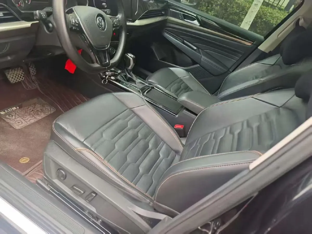 2019 Skoda Kodiak 2.0T 186HP L4 7DCT,autocango,china used car exporter,china ev exporter,chinese used car exporter,chinese used ev exporter