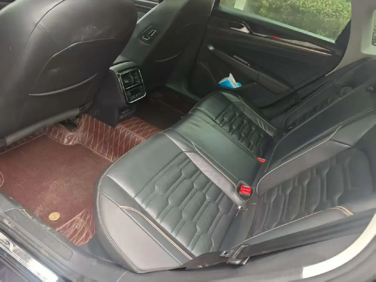 2019 Skoda Kodiak 2.0T 186HP L4 7DCT,autocango,china used car exporter,china ev exporter,chinese used car exporter,chinese used ev exporter