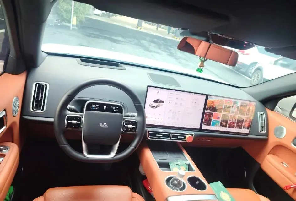 2024 Li L6 Range Extended 154HP L4 REEV 36.8KWH,autocango,china used car exporter,china ev exporter,chinese used car exporter,chinese used ev exporter