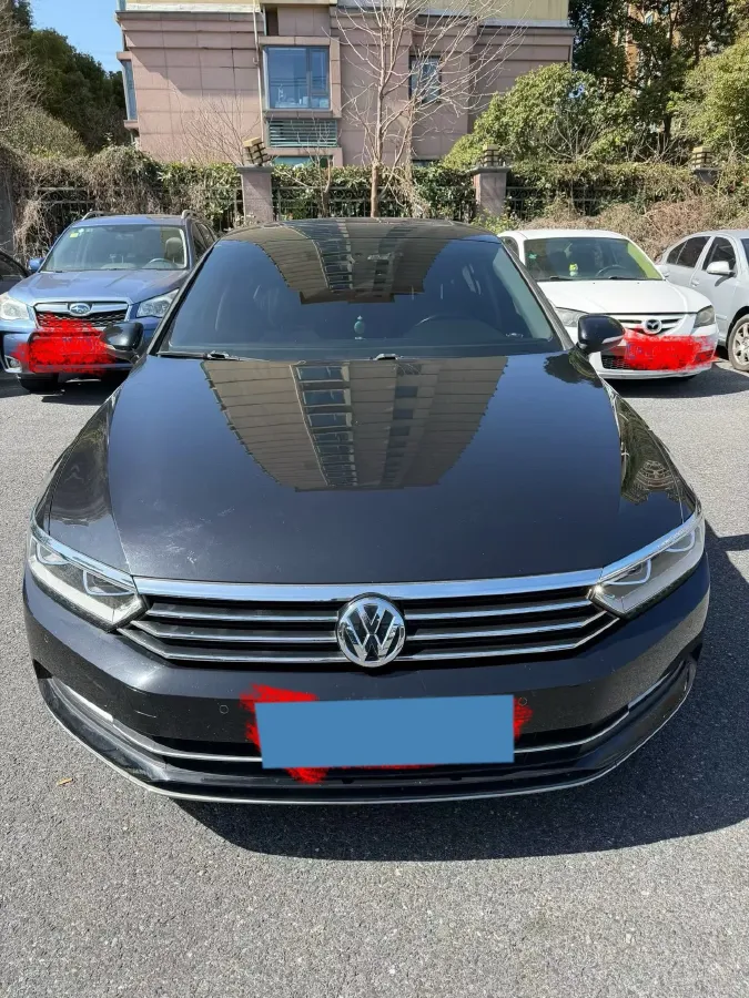 2019 Volkswagen Magotan 2.0T 186HP L4 7DCT,autocango,china used car exporter,china ev exporter,chinese used car exporter,chinese used ev exporter