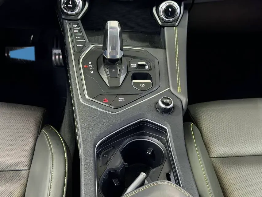 2020 LYNK&CO 05 2.0T 254HP L4 8AT,autocango,china used car exporter,china ev exporter,chinese used car exporter,chinese used ev exporter