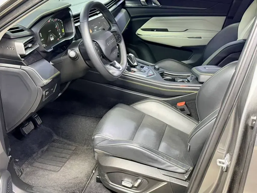 2020 LYNK&CO 05 2.0T 254HP L4 8AT,autocango,china used car exporter,china ev exporter,chinese used car exporter,chinese used ev exporter