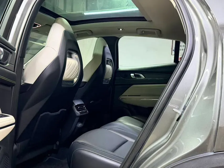 2020 LYNK&CO 05 2.0T 254HP L4 8AT,autocango,china used car exporter,china ev exporter,chinese used car exporter,chinese used ev exporter